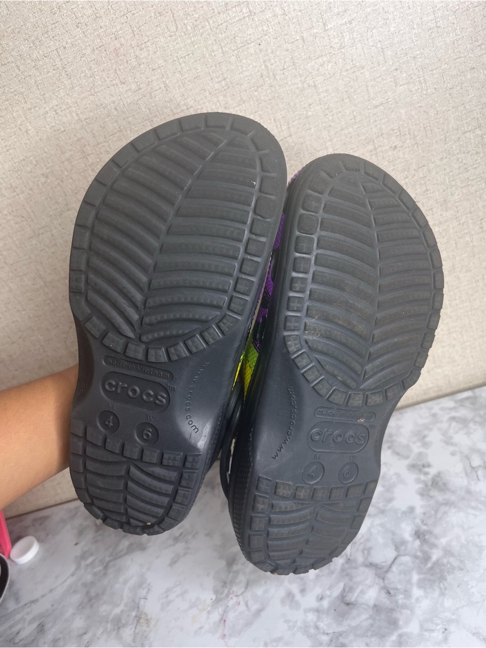 CROCS x Disney Parks Mickey & Minnie Halloween Print - Picture 7 of 7